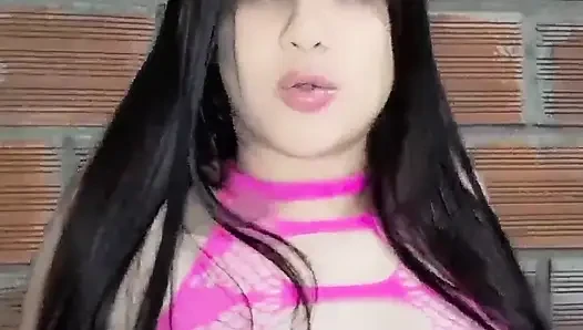 Rubbing the Stepsister's Clitoris and Vagina Until Orgasm