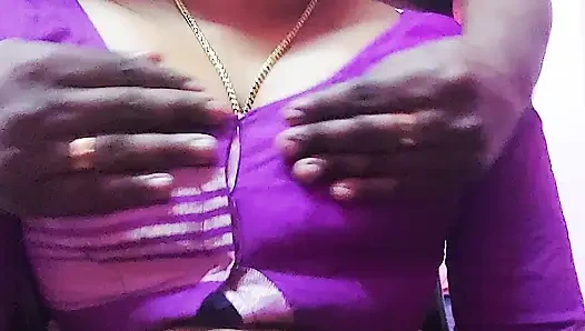 Zoya yenge desi kocasıyla odada seks yapıyor