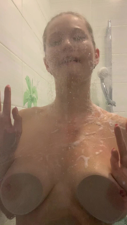 Do you like how the glass fogs when I lean closer?