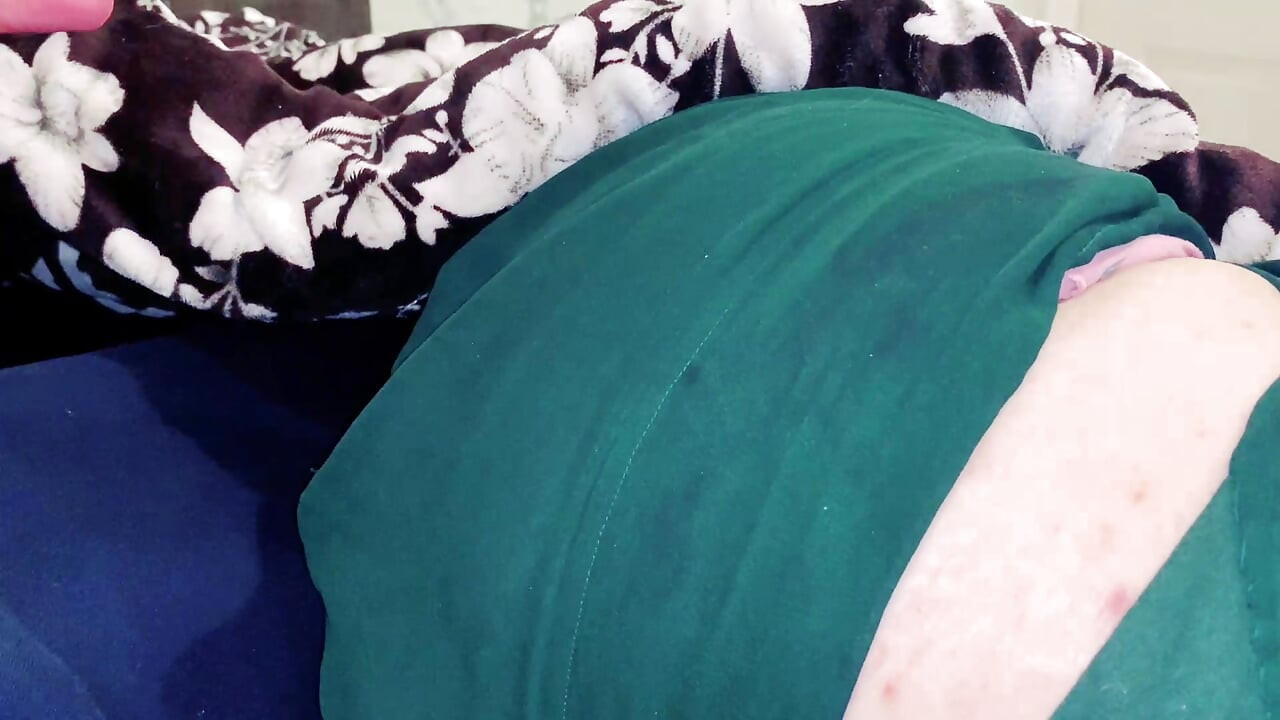 Hot sali ko choda jab wife ghar pe nhi the sali ne ache se chudvayia