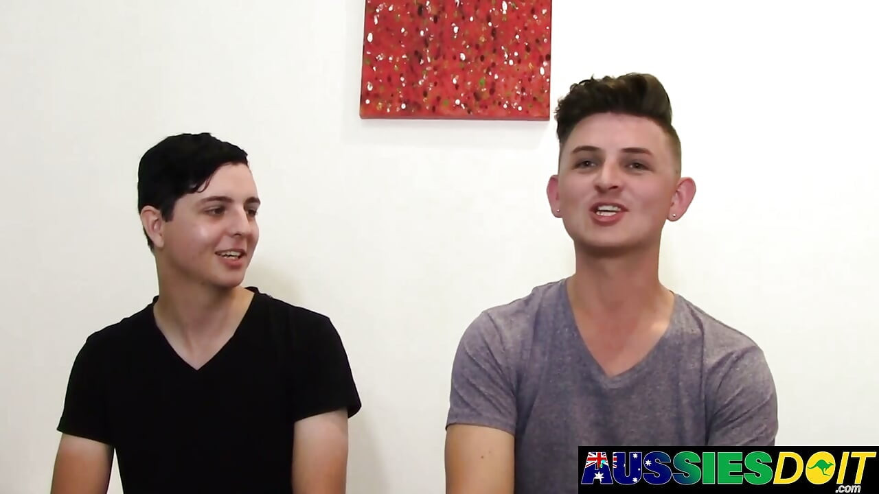 Sexy australiana Alec é preenchida por sorens pulsando pau em foda safada