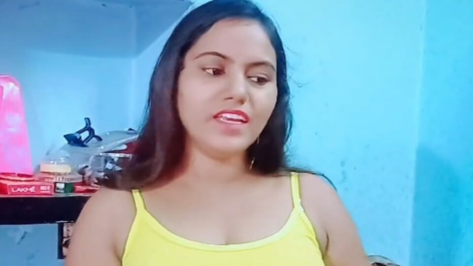 Younger Step Brother Penis Got Hard After Seeing The Beauty of Hot Sister-in- law