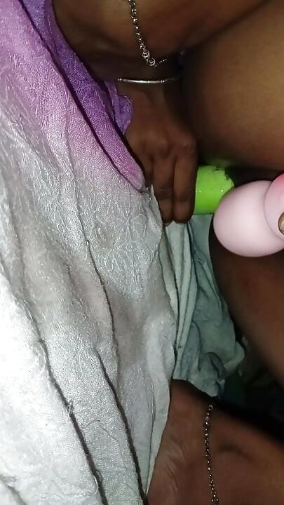 Sexy bhabhi ko louki se bahut maja aaya