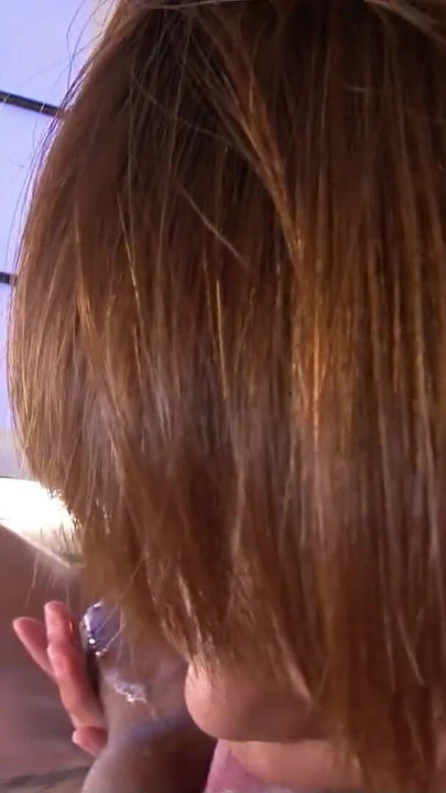 Gadis jepang dengan toket kecil ini ngasih pijatan nuru gel yang intens sama pelanggan di panti pijat | Klip 2