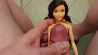 Barbie bana bir footjob verdi