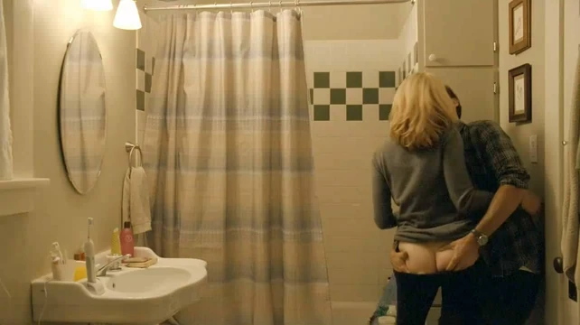 Elizabeth Banks обнаженная жопа и секс на scandalplanetcom