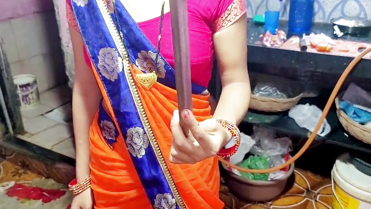 Indian bhabhi Desi Bhabhi Gand Chudai Video kitchen bur chudai video