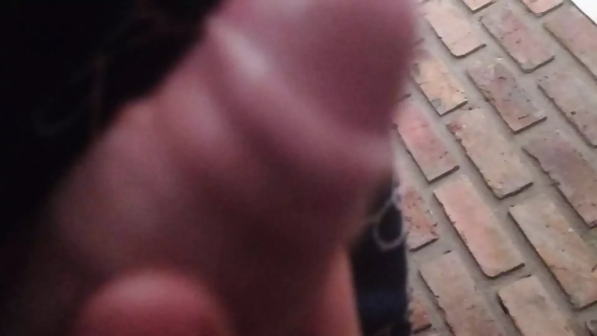 Primera vez sexo anal, mucho semen y juguetes