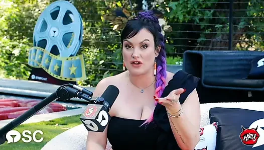 Nikki Night: Rahasia Kesuksesan Camming Dari Wanita Yang Pernah Berlatih Ribuan Cowok