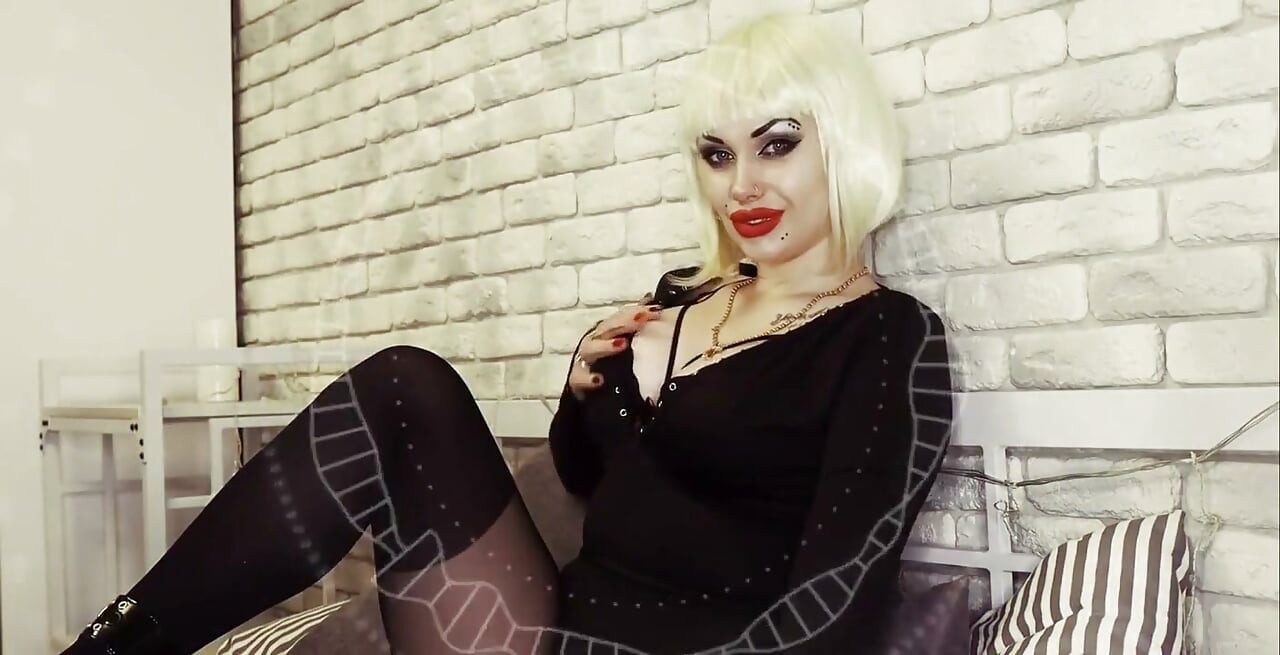 侍奉我的美麗，婊子男！