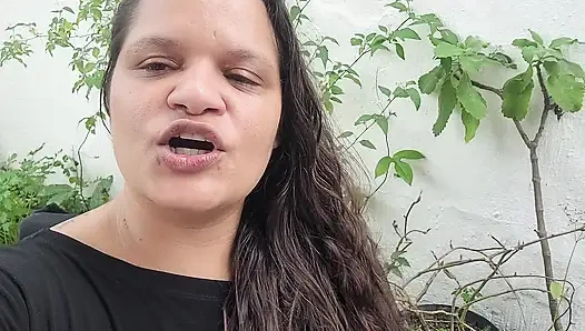 Ей нравится черный член