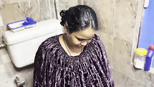Kiya si cewek hot padosi ne padosan ko lagi asik ngentot habis-habisan di kamar mandi