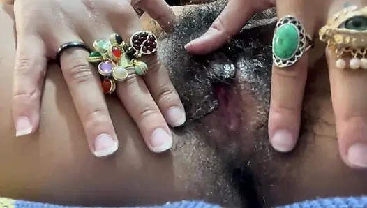 Close up: Hairy Goddess massaging her wet pussy