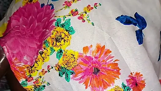 Indian girl sex video , village girl first time gaand chudai video