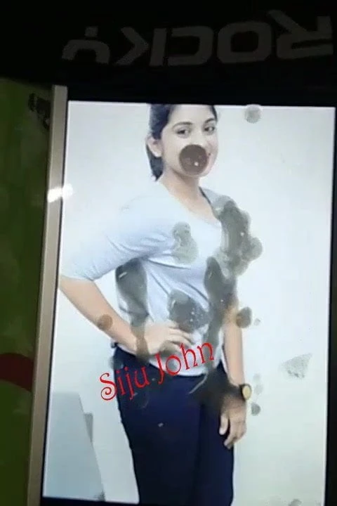 Nivedha thomas omaggio di sborra soloman gratuito prone