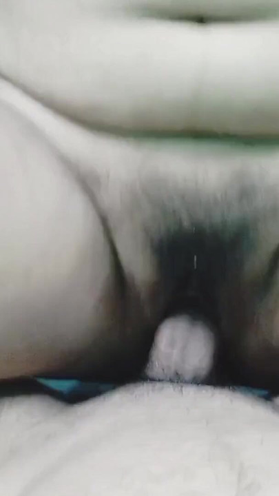 Intialainen Desi Village Seksivideo Hot Bhabhin kanssa | Leike 1