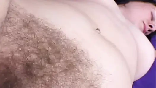 Klasik kıllı kız tek başına kıllı amcık!