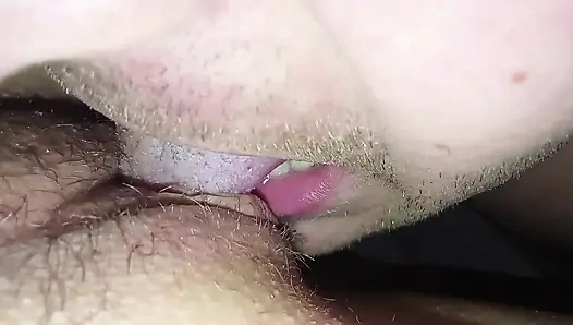 Menjilat Anda dengan penuh semangat