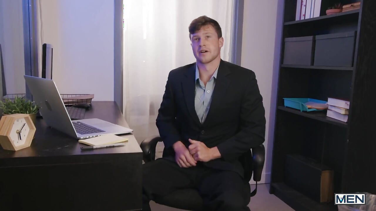 Twinkpop - Theo Brady’s Delivery Turns Wild When Finn Harding Fucks Him Deep on the Office Couch