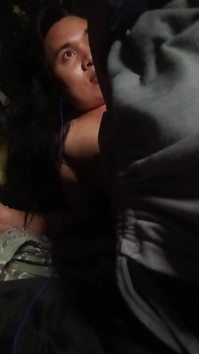 أشعر باللطف والشقي الليلة