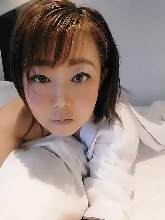Greetings From Bed