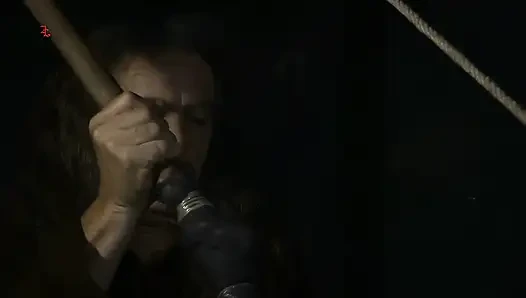 Terzi Verene Çok Kötü Bir Şekilde Bir Çubukla Orgazm Oldu