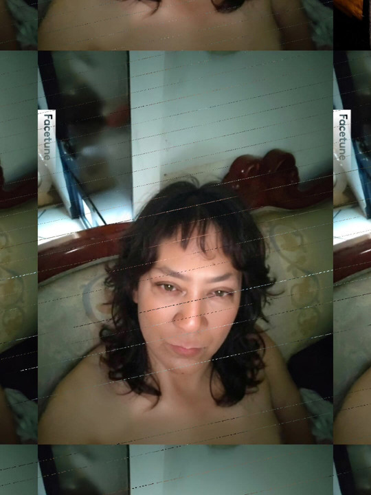 I want a transgender lover to give me her cock and penetrate me. I like dominant men and I'm passive, give me what I need