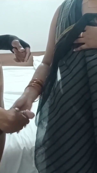 Desi Indian hot sexy Bhabhi Changing Saree fucked hard by her devar when my stepbrother was not in home Hindi audio | Clip 1