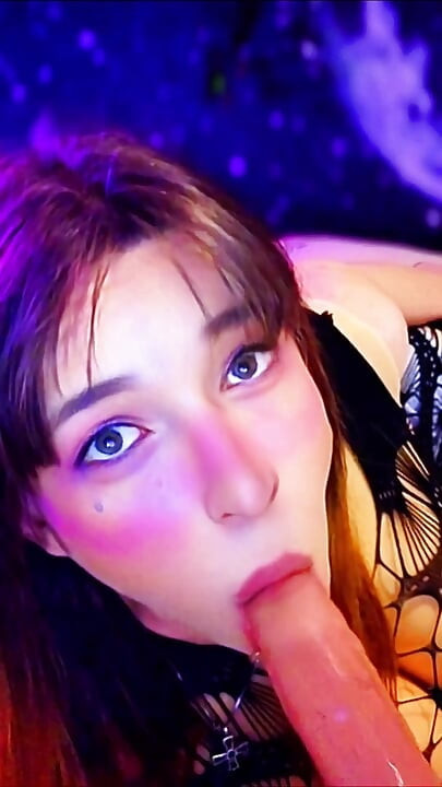 สาวข้ามเพศคนสวยรักการดูดควยใหญ่