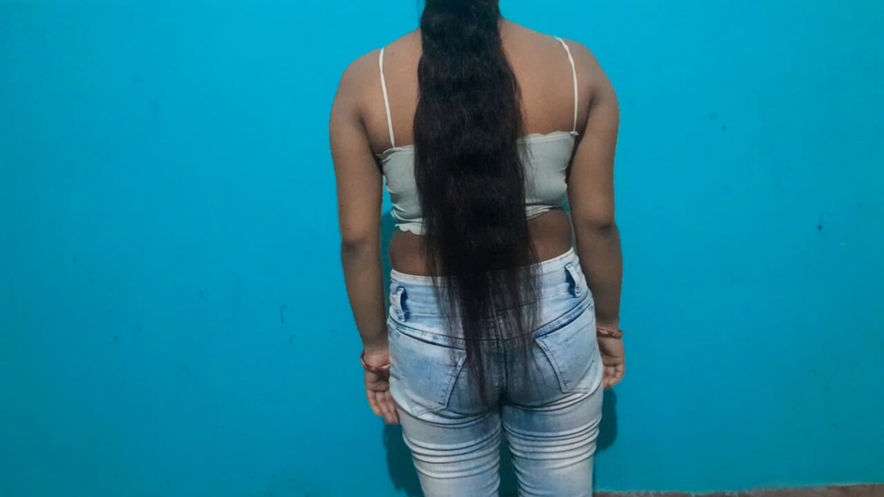 Sister-in-law gets, Saale alone at home