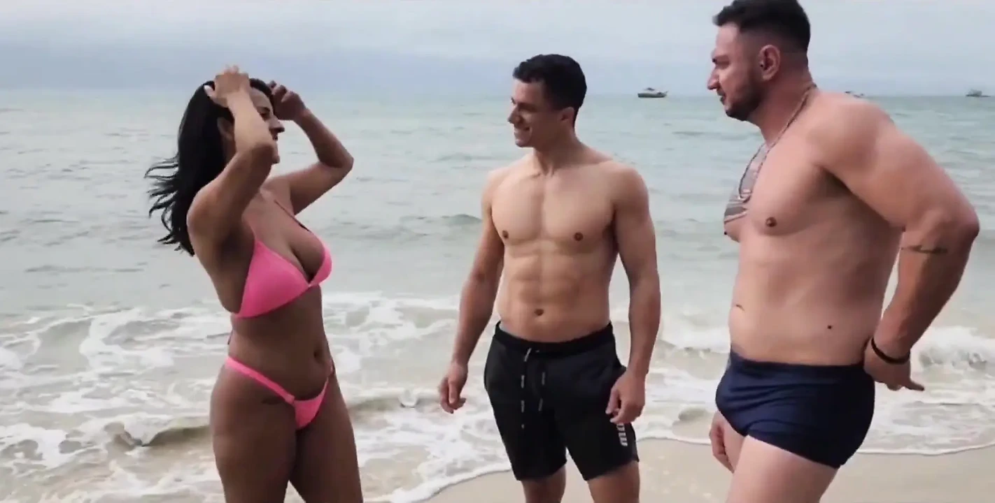 I Met Two Cats on the Beach and Made Out with Them Right There