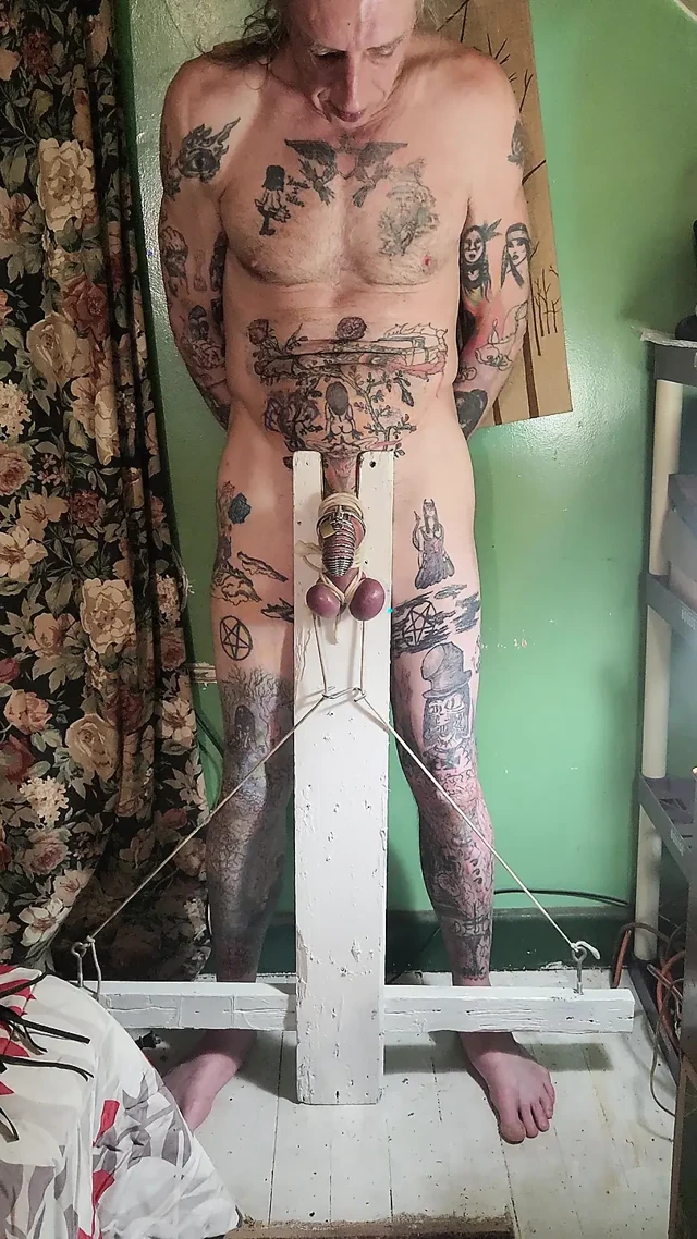 Goode Girl Unholy Crucifix Ballbusting Pt3