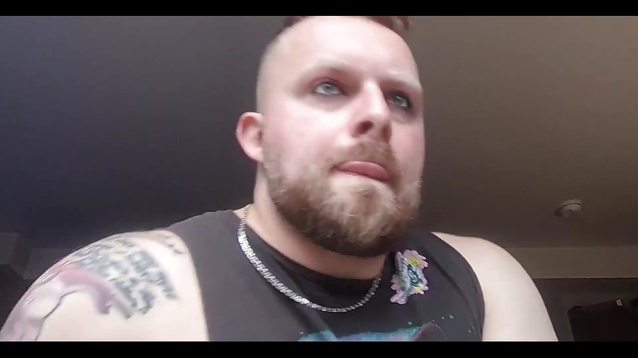 Pogledaj svog hetero polubrata