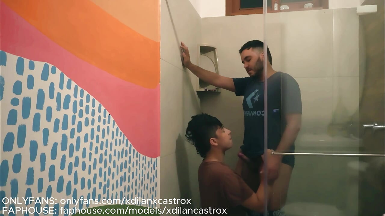 CRUISING I FUCK A TWINK ASSHOLE IN THE BATHROOM OF THE CLUB POOL AND CUM IN HIS ASS. CREAMPIE