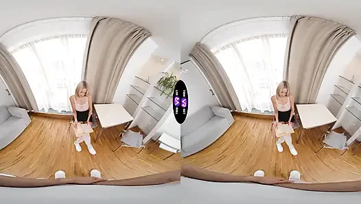 Dikkati dağılmış Naomi Love ders çalışmak yerine sikiliyor - tmwvrnet