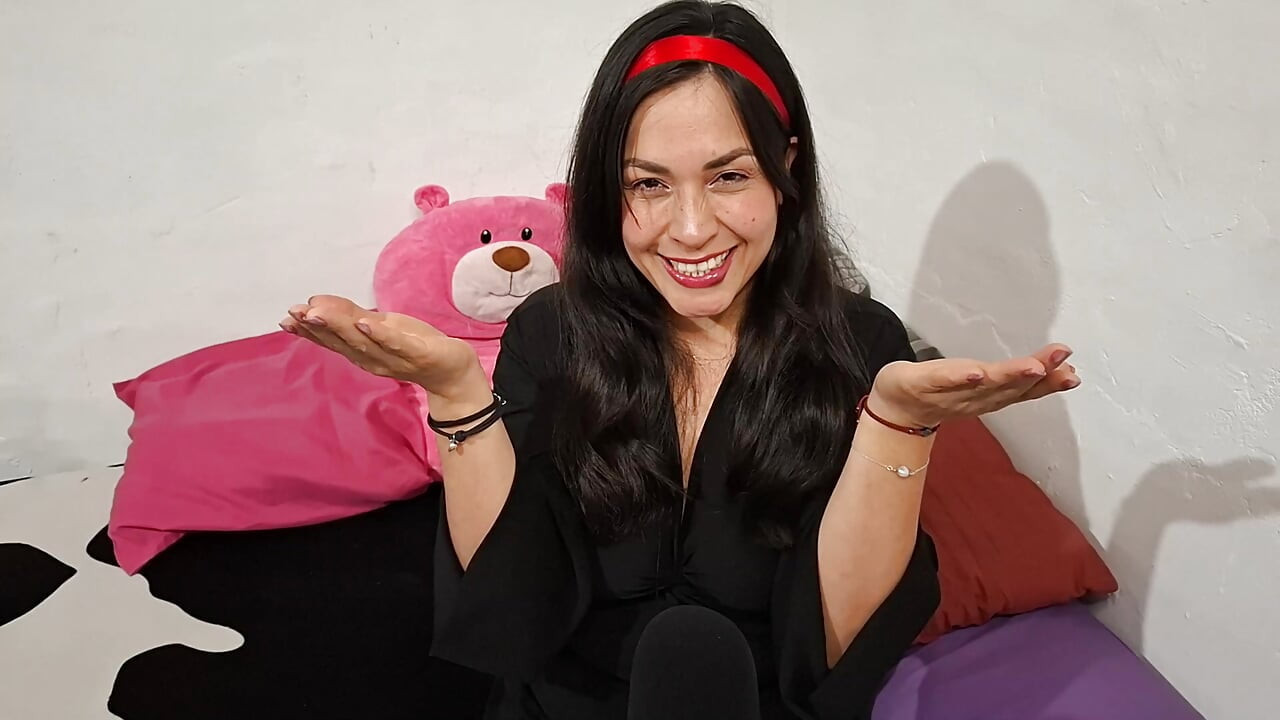 ASMR I ask you questions (A LOT) to rest