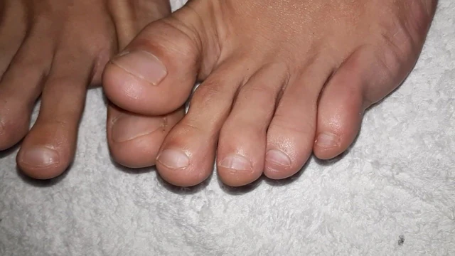 SUCK MY TOES