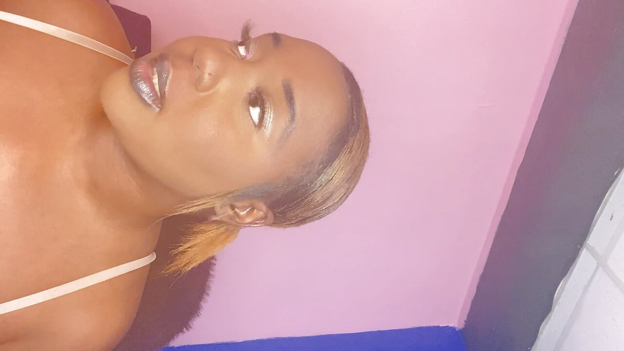 TUTORIALL!!(How-To) Smell Bad To GOOD