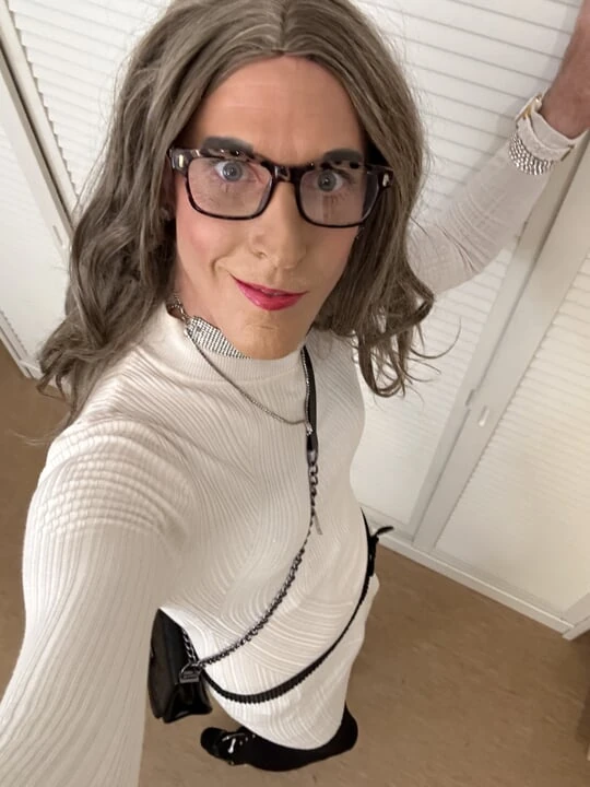 Tall and sexy gf