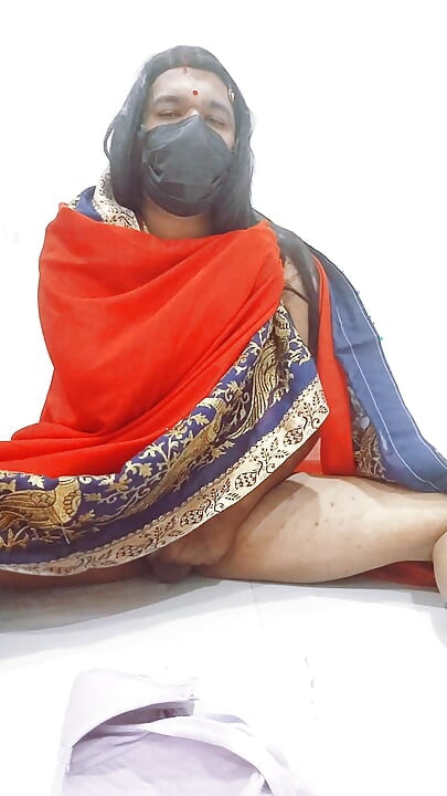 Indijci Nitko shemale dipali saree s kućnim seks videima