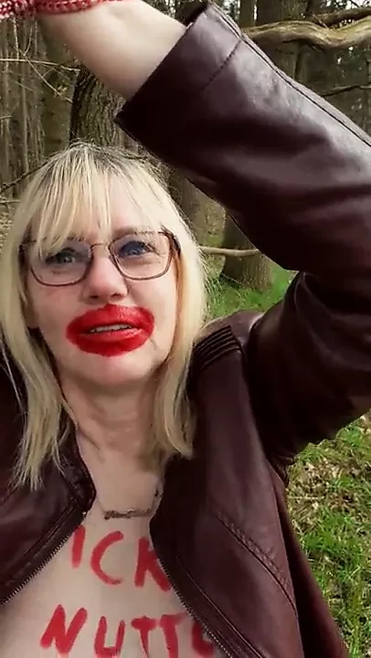 sub whore heidi