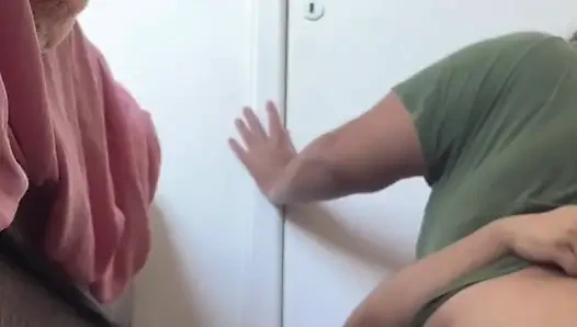 Пухлая мокрая мачеха