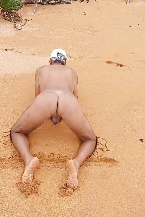 Ladysilva compilation on the naked beach showing off her hot ass