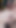 豪華なレインは乱暴に頭蓋骨を抱き、乳首にクランプや洗濯ばさみで穴を開けられた