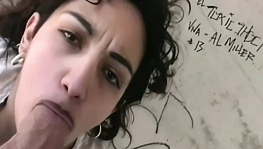 Грязная сучка принимает все это в видео от первого лица