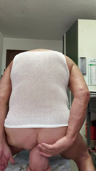 Transgender Kassy54 big dildo in ass