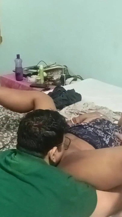 Neighbour Friends Wife Hot Sex at Porn Photographer's Home | Clip 2
