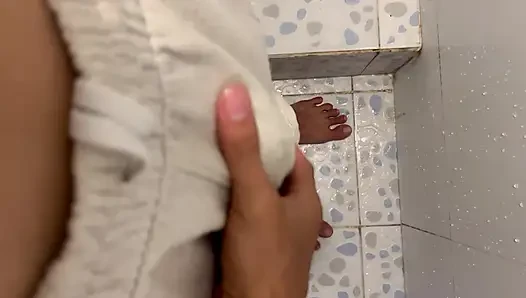 18 year old boy masturbates in his stepsister's bathroom