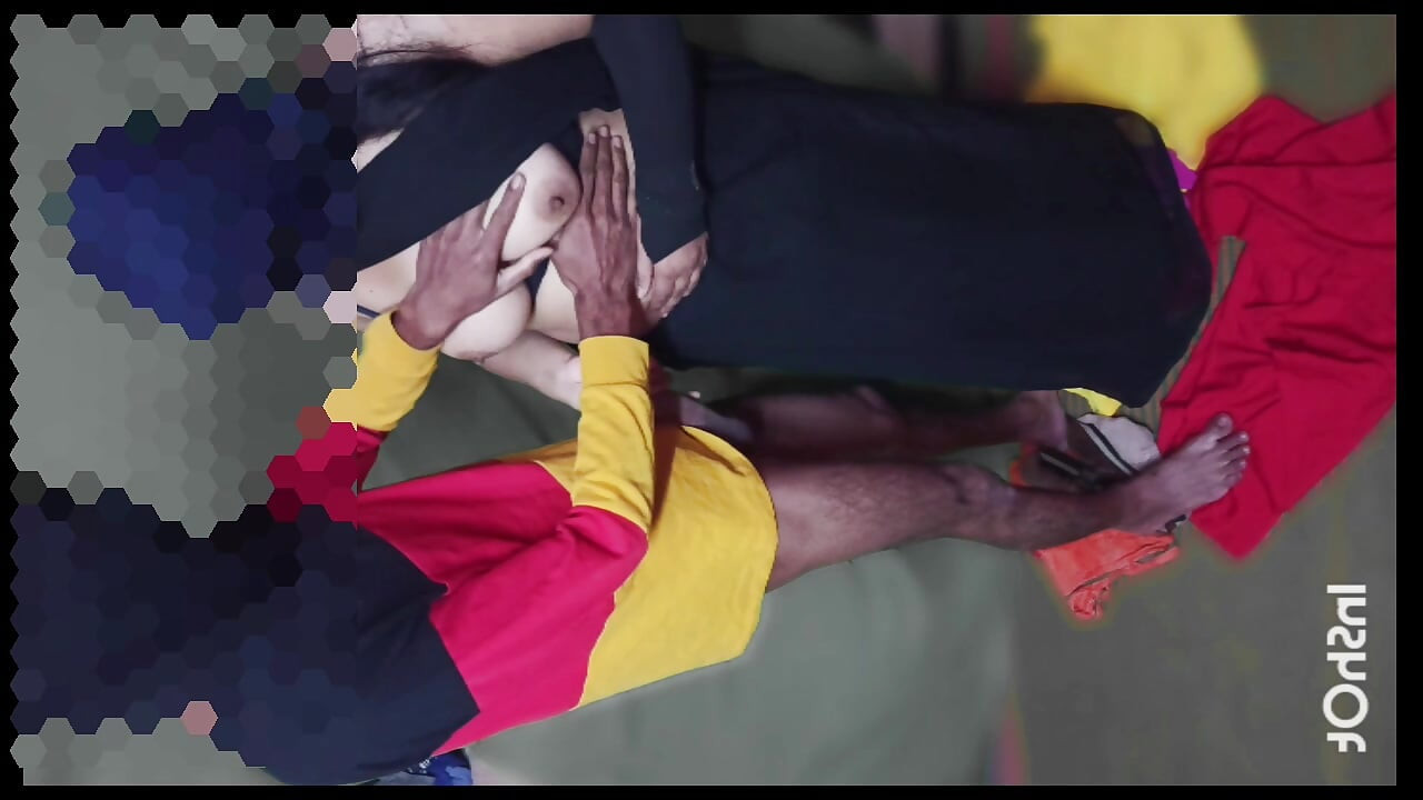 Une femme se fait éjaculer brutalement avec un pénis plein dans la bouche, lady baby kiss, Madhuri, bhabhi, hardcore