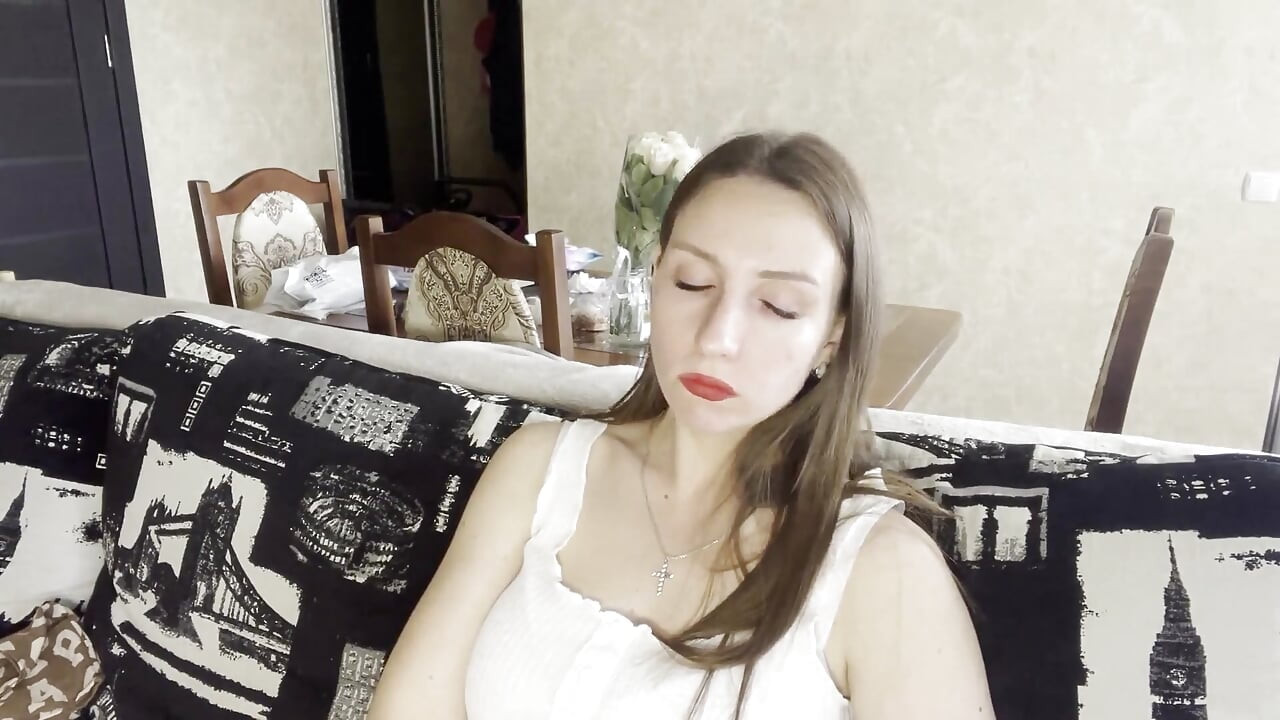 Yawning Fit Uvulia Show